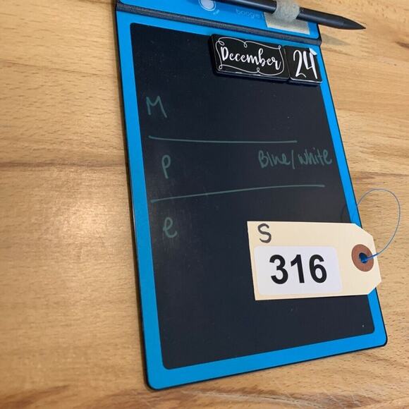 TailorByrd Polo Shirt Mens L Large Blue White Floral Performance Moisture Wick - Picture 8 of 9